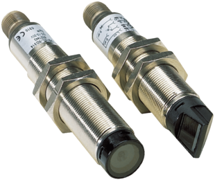 Einweg-Lichtschranke V18, Bauform M18, Sn=0-60m, NPN, L.ON/D.ON, 10-30VDC, Laser, Messing, Abmessungen(DxL)=M18x107.7mm, Anschluss Stecker M12, 4-Polig