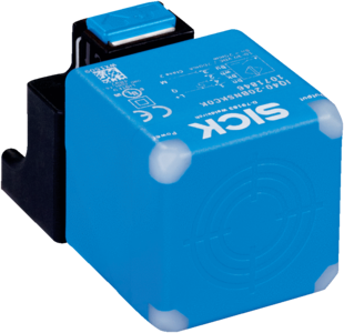 Capteur inductif IQG, modèle 40 mm carré en plastique, Sn = 40 mm, non affleurant, PNP, NC, 10-30VDC, connecteur M12, 4 pôles