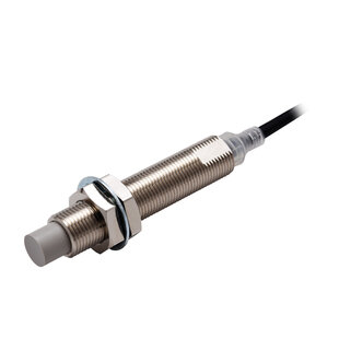 Ind. Sensor E2E, Bauform M12 Messing, Sn=8mm, nicht bündig, PNP, N.C., 10-30VDC, Anschluss Kabel 5m, 3-Draht
