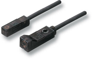 Ind. Sensor E2S, Bauform 9mm rechteckig Kunststoff, Sn=2.5mm, nicht bündig, PNP, N.O., 10-30VDC, Anschluss Kabel 1m, 3-Draht