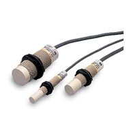 Kap. Sensor E2K, Bauform M12 Kunststoff, Sn=4mm, nicht bündig, NPN, N.O., 10-30VDC, Anschluss Kabel 2m, 3-Draht