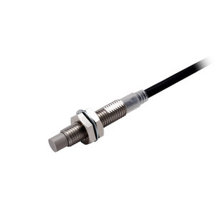 Ind. Sensor E2E, Bauform M8 Messing, Sn=4mm, nicht bündig, PNP, N.C., 10-30VDC, Anschluss Kabel 2m, 3-Draht