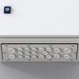 Plaques passe-câbles avec membrane pour armoire MAS/MAD & Cubo O/C, vis incluses, Gr.1, 4x 16mm, 6x 13mm