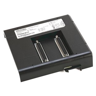 ControlLogix, Redundante Stromversorgung Schacht-Steckplätze Adapter